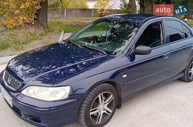 Седан Honda Accord 1999 в 