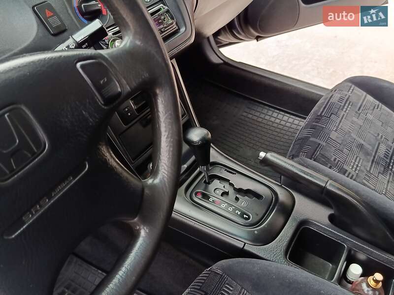 Седан Honda Accord 1999 в Білгороді-Дністровському