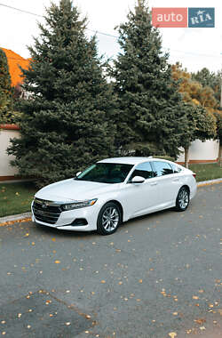 Седан Honda Accord 2022 в Днепре