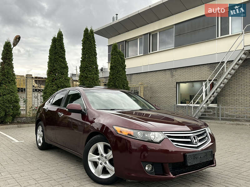 Седан Honda Accord 2010 в Харькове