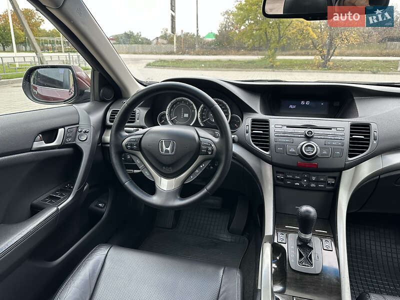 Седан Honda Accord 2010 в Харькове