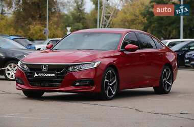 Седан Honda Accord 2018 в Києві