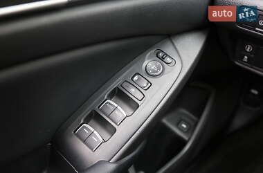 Седан Honda Accord 2018 в  фото 21 Седан Honda Accord 2018 в