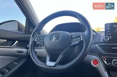 Седан Honda Accord 2017 в 
