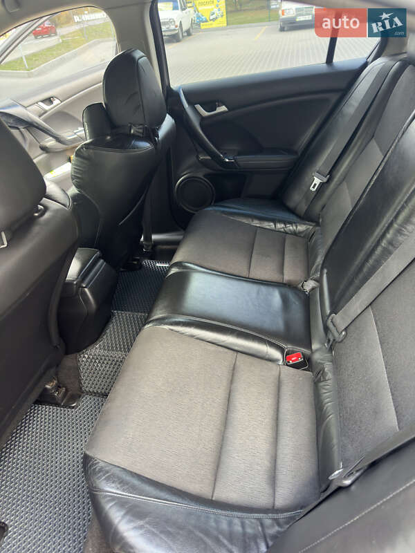 Седан Honda Accord 2008 в Кропивницком