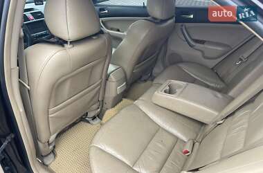 Седан Honda Accord 2006 в  фото 17 Седан Honda Accord 2006 в