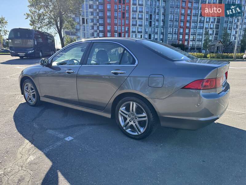 Седан Honda Accord 2008 в Києві