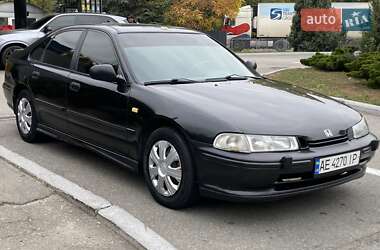 Седан Honda Accord 1994 в 