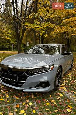 Седан Honda Accord 2022 в Києві