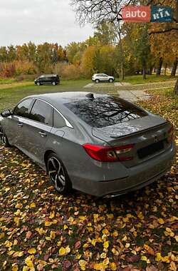 Седан Honda Accord 2022 в 