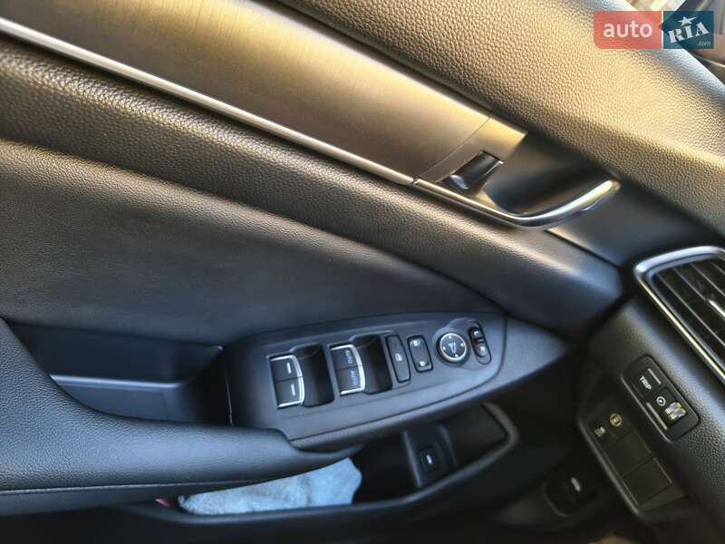 Седан Honda Accord 2020 в Києві фото 7 Седан Honda Accord 2020 в Києві