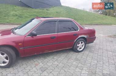 Седан Honda Accord 1993 в 