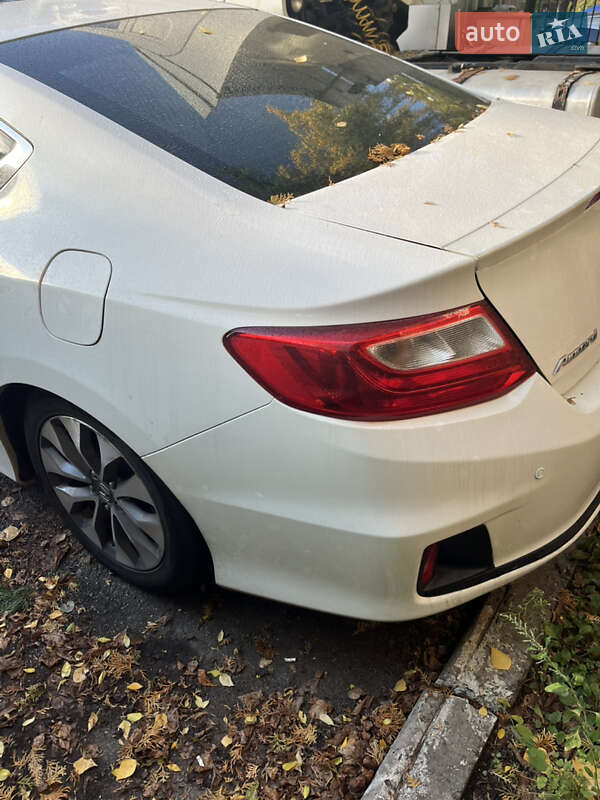Купе Honda Accord 2014 в Києві фото 14 Купе Honda Accord 2014 в Києві