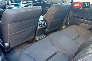 Седан Honda Accord 2013 в 