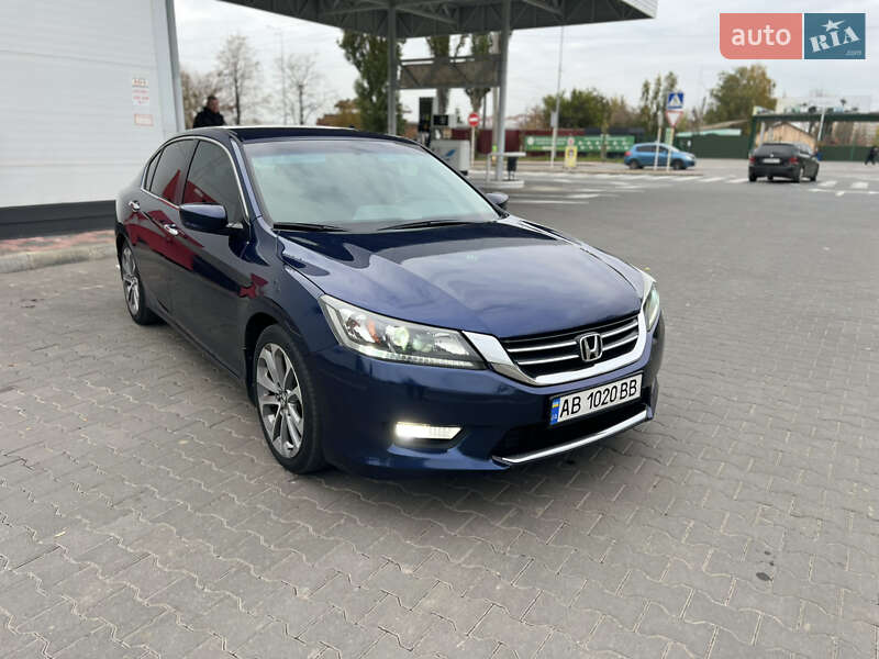 Седан Honda Accord 2013 в Виннице