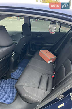 Седан Honda Accord 2013 в  фото 26 Седан Honda Accord 2013 в