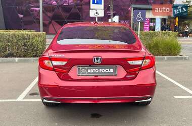 Седан Honda Accord 2022 в 