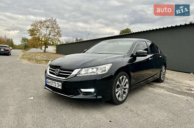 Седан Honda Accord 2013 в 