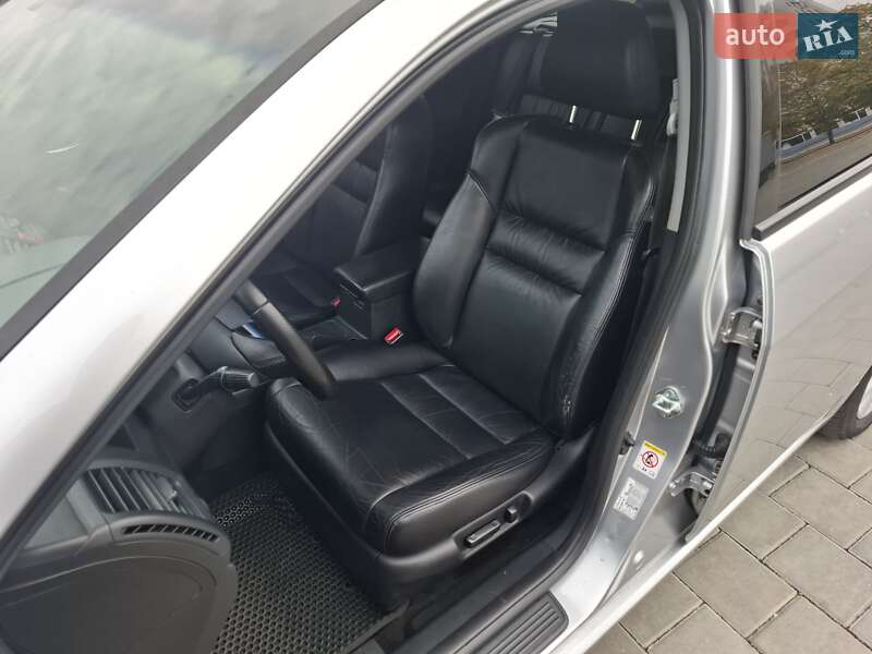 Універсал Honda Accord 2004 в Черкасах фото 11 Універсал Honda Accord 2004 в Черкасах