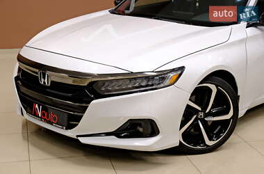 Седан Honda Accord 2022 в 