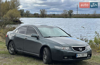 Седан Honda Accord 2005 в Киеве