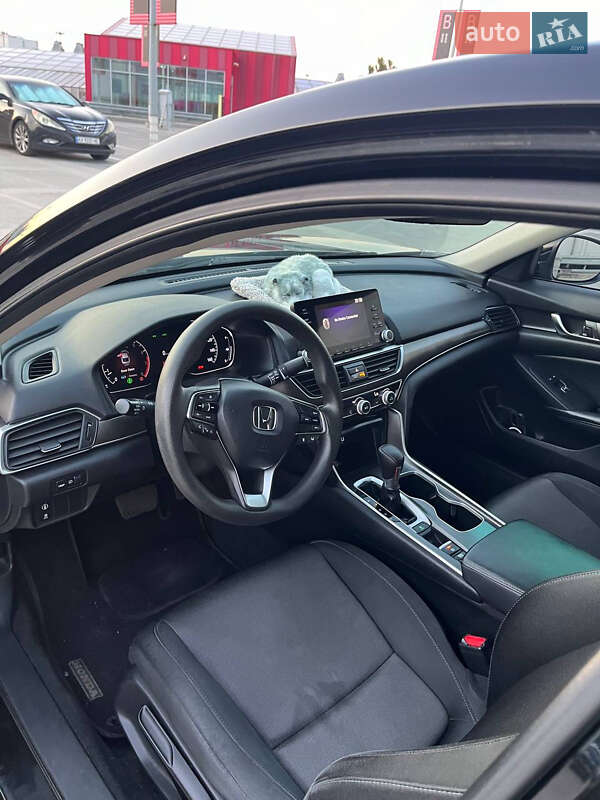 Седан Honda Accord 2018 в Києві