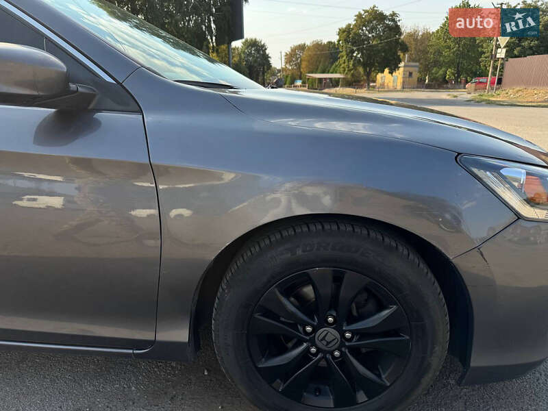 Седан Honda Accord 2015 в Дніпрі