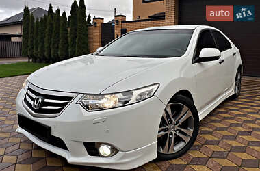 Седан Honda Accord 2012 в 