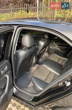 Седан Honda Accord 2006 в  фото 11 Седан Honda Accord 2006 в
