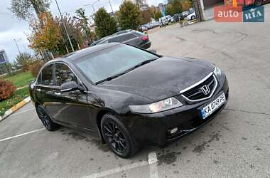 Седан Honda Accord 2005 в  фото 15 Седан Honda Accord 2005 в