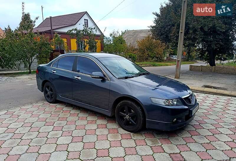 Седан Honda Accord 2004 в Дніпрі