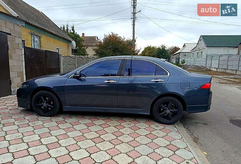Седан Honda Accord 2004 в Дніпрі