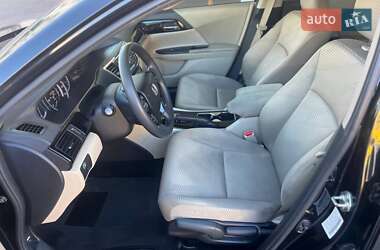 Седан Honda Accord 2016 в 