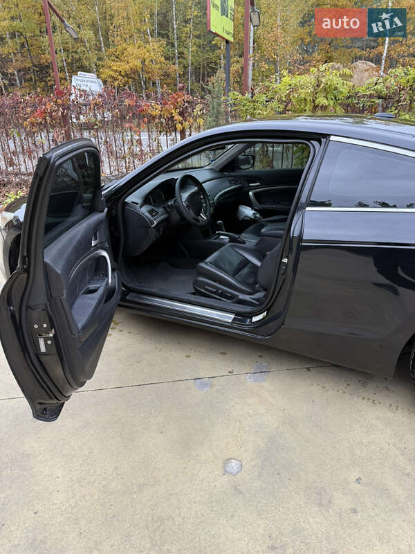 Купе Honda Accord 2008 в Києві фото 6 Купе Honda Accord 2008 в Києві