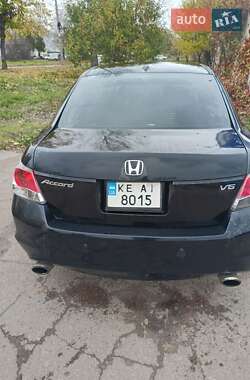 Седан Honda Accord 2008 в  фото 4 Седан Honda Accord 2008 в