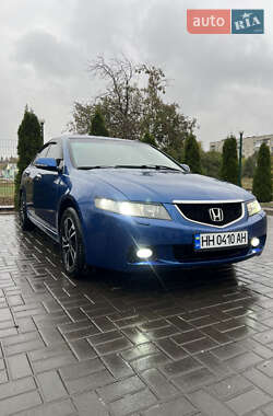 Седан Honda Accord 2003 в Лозовой