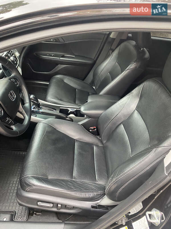 Седан Honda Accord 2012 в Киеве фото 12 Седан Honda Accord 2012 в Киеве