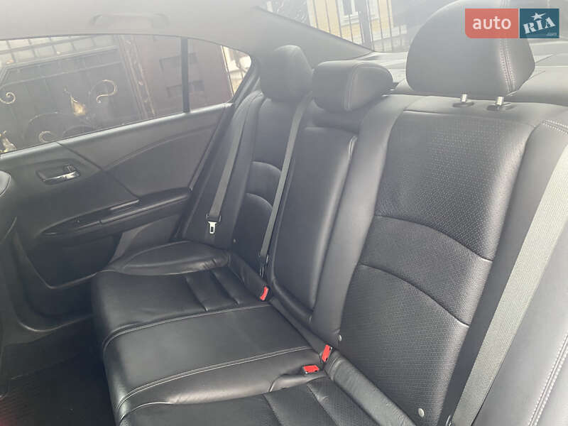 Седан Honda Accord 2012 в Киеве фото 14 Седан Honda Accord 2012 в Киеве