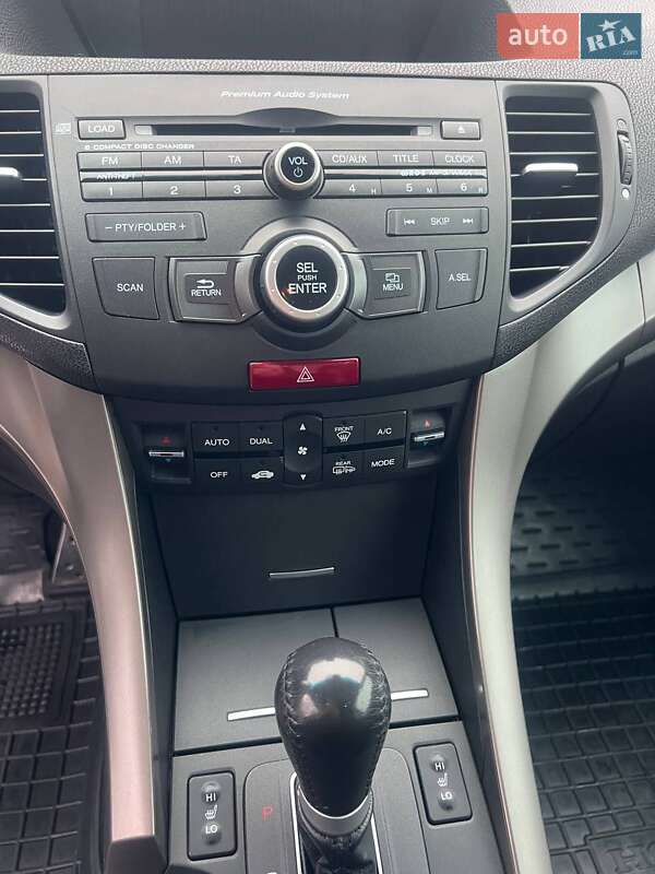 Седан Honda Accord 2008 в Гайсине