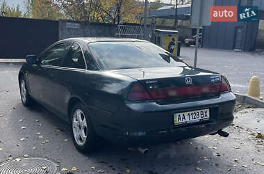 Купе Honda Accord 1998 в  фото 5 Купе Honda Accord 1998 в