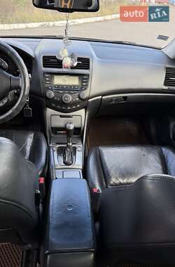 Седан Honda Accord 2007 в  фото 5 Седан Honda Accord 2007 в