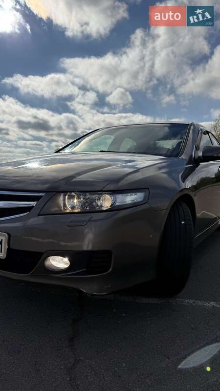 Седан Honda Accord 2007 в Сарнах