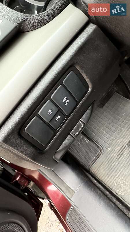 Седан Honda Accord 2010 в Харькове