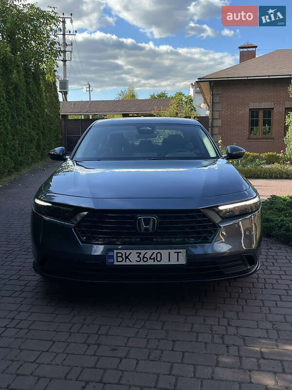 Седан Honda Accord 2023 в Киеве фото 18 Седан Honda Accord 2023 в Киеве