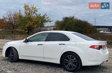 Седан Honda Accord 2011 в  фото 17 Седан Honda Accord 2011 в