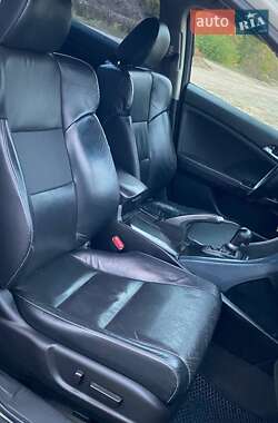 Седан Honda Accord 2011 в  фото 36 Седан Honda Accord 2011 в