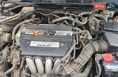 Седан Honda Accord 2008 в  фото 12 Седан Honda Accord 2008 в