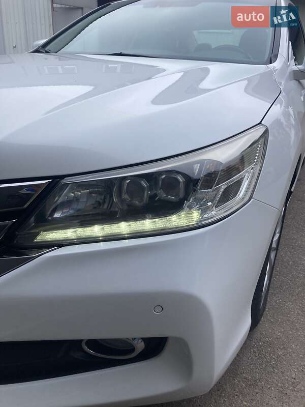 Седан Honda Accord 2014 в Чернигове