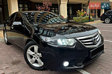 Седан Honda Accord 2011 в Києві