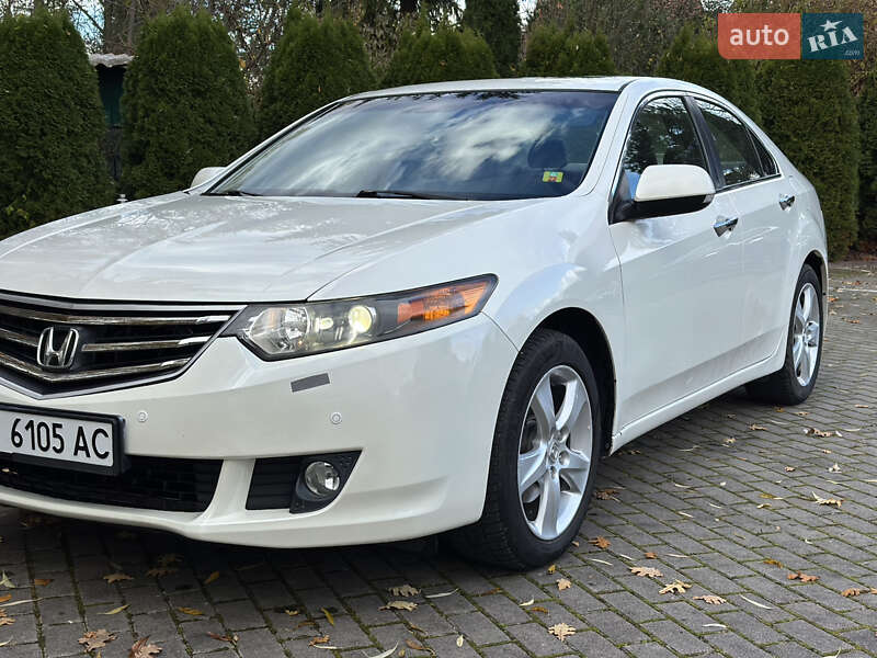 Седан Honda Accord 2008 в Львові